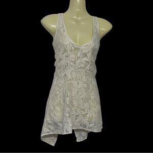 Vanessa Virginia Ivory Sheer Burnout Lace Sheer Tunic Tank Top Cottage Core Sz M